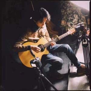 偷看女同学小嫩嫩奶头
